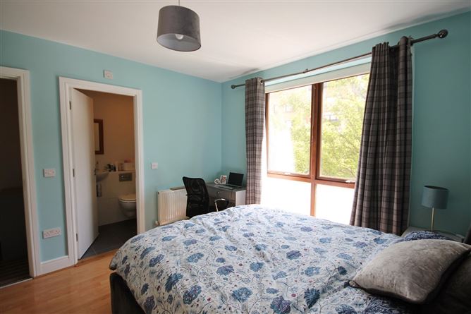 80 Adamstown Avenue, Adamstown, Lucan, Co. Dublin