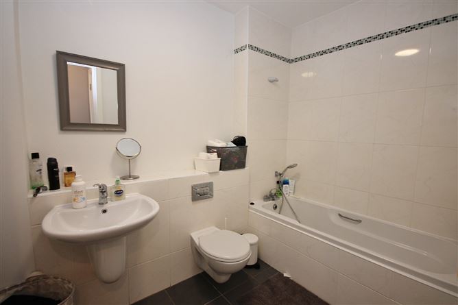 80 Adamstown Avenue, Adamstown, Lucan, Co. Dublin