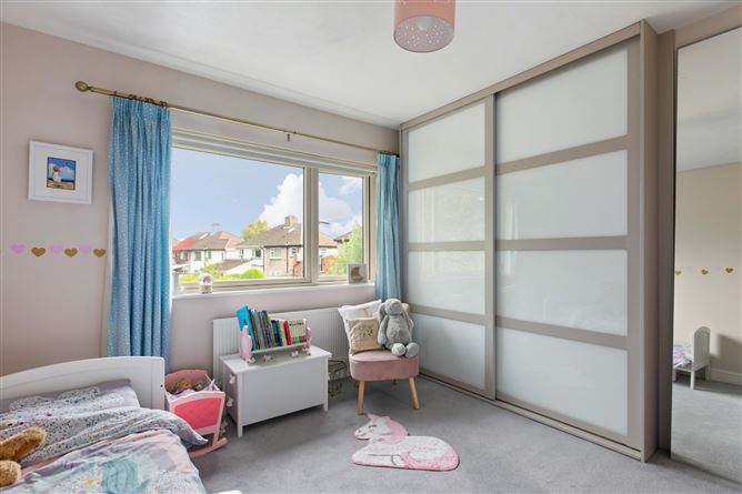 3 Seafield Drive, Booterstown, Co. Dublin