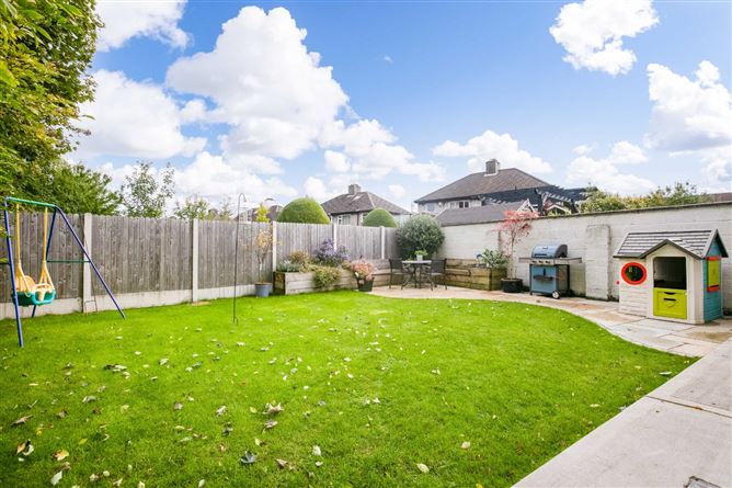 3 Seafield Drive, Booterstown, Co. Dublin