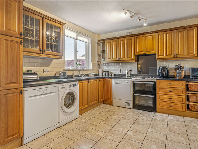 25 Tamarisk Heights, Kilnamanagh,   Dublin 24
