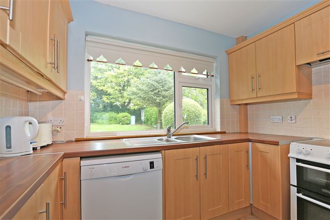 19 Strandville Gardens, O'Callaghan Strand, Limerick