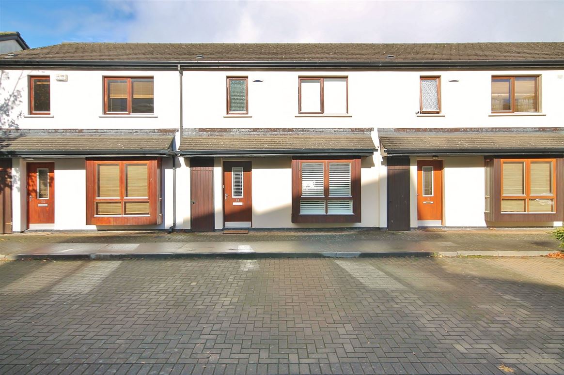 18 Hunters Place, Hunterswood, Ballycullen, Dublin 24
