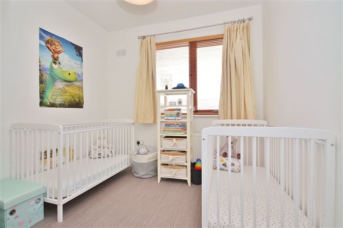 18 Hunters Place, Hunterswood, Ballycullen, Dublin 24