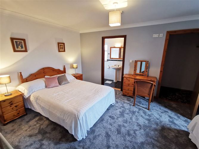 Culleen, Kilmaley, Ennis, Co. Clare