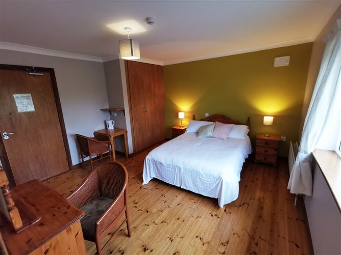 Culleen, Kilmaley, Ennis, Co. Clare