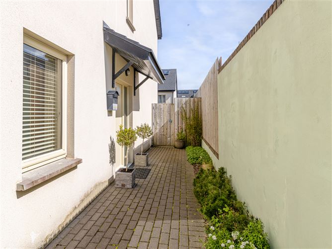 4 Cuil Duin Row, Citywest,   Dublin 24