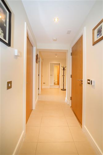 143 Wyckham Point , Wyckham Way , Dundrum, Dublin