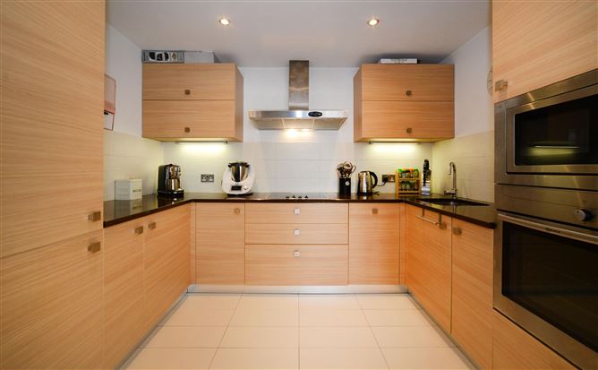 143 Wyckham Point , Wyckham Way , Dundrum, Dublin