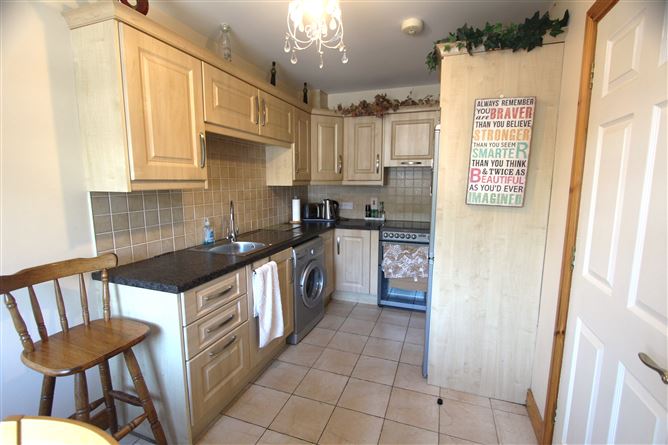 3 Meeting House Lane, Ballybay, Monaghan