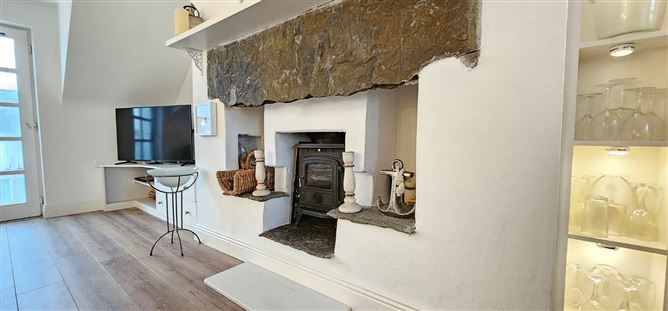 13 Holland Court, Liscannor, Co. Clare