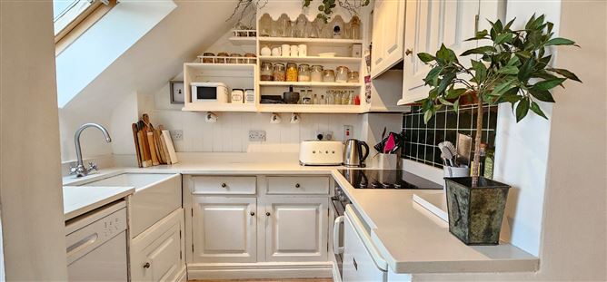 13 Holland Court, Liscannor, Co. Clare