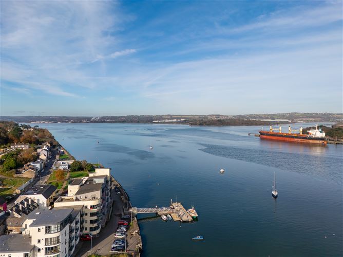 13 Mariners Quay, Passage West, Cork