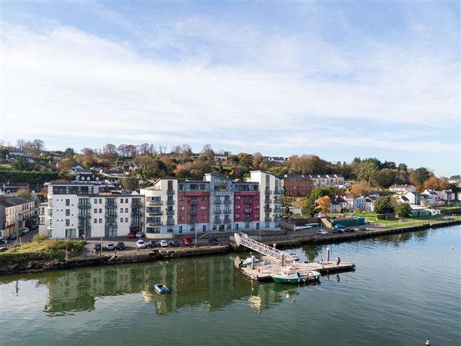 13 Mariners Quay, Passage West, Cork