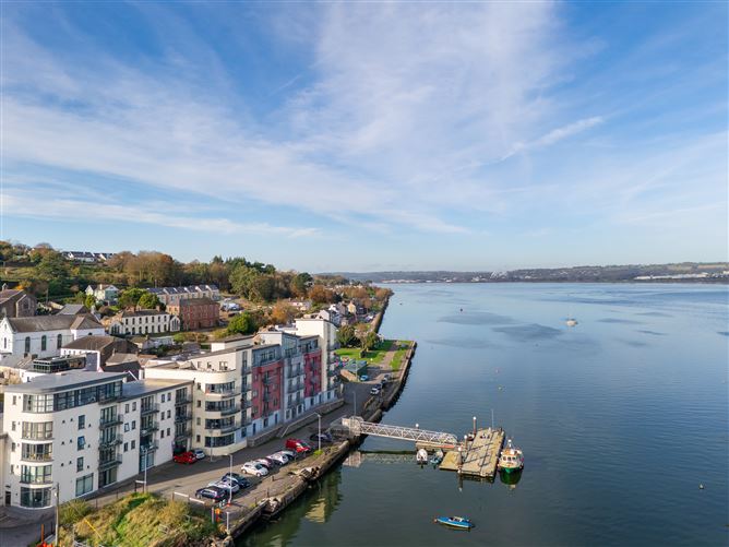 13 Mariners Quay, Passage West, Cork