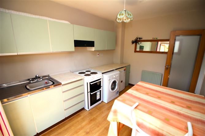 32 Huntstown Drive, Clonsilla, Dublin 15