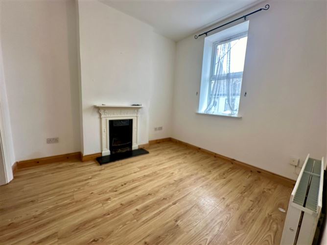 5 O'Connell Terrace, Mary St North, Dundalk, Louth