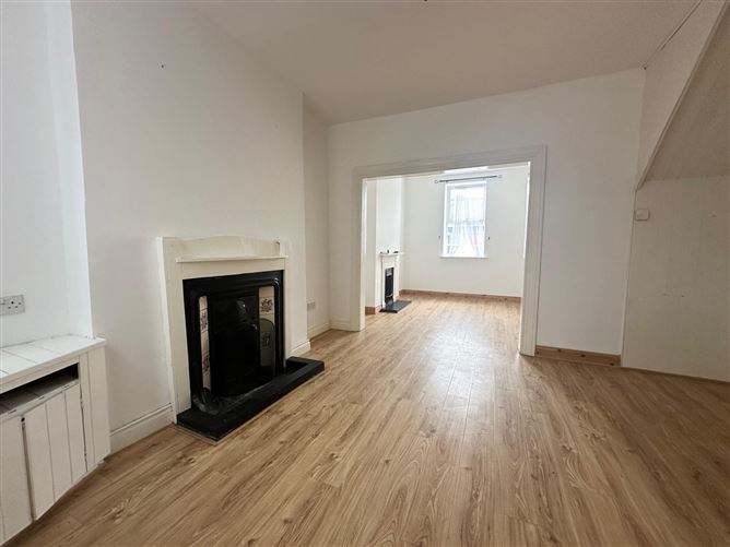 5 O'Connell Terrace, Mary St North, Dundalk, Louth