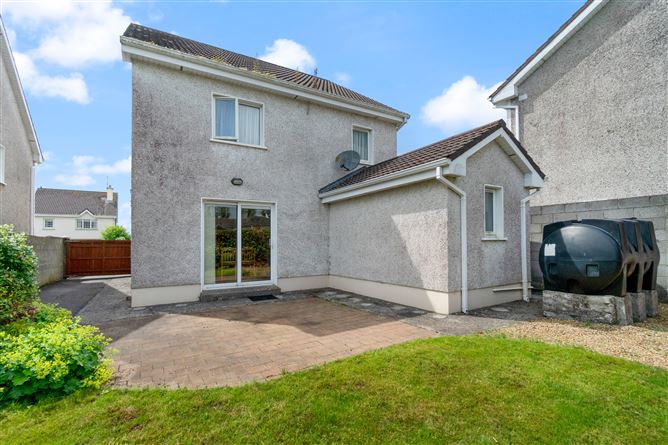 28 Carraig Geal, Loughrea, Galway