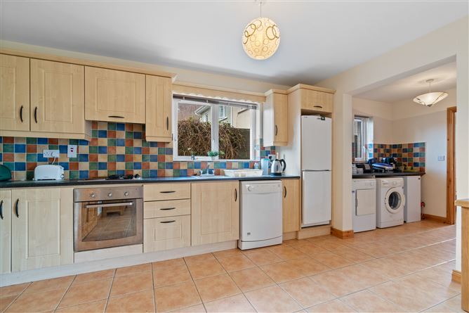 28 Carraig Geal, Loughrea, Galway