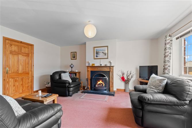 28 Carraig Geal, Loughrea, Galway