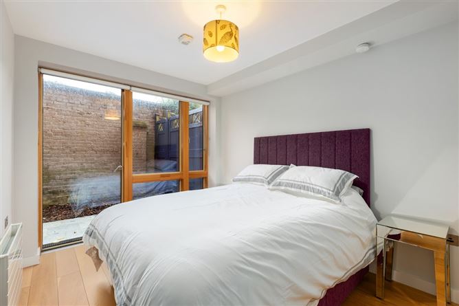7 Edward Place, Edward Square, Donnybrook, Dublin 4