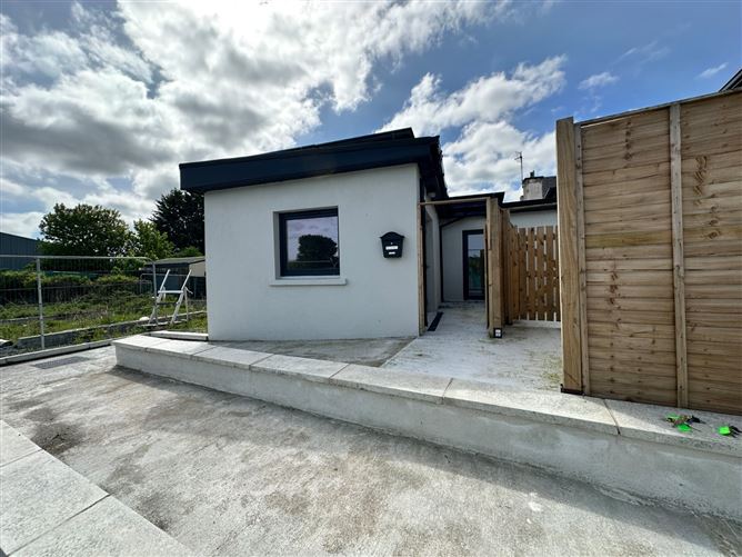 Apartments 1 - 4, 11-12 Barrack Street, Goresbridge, Co. Kilkenny