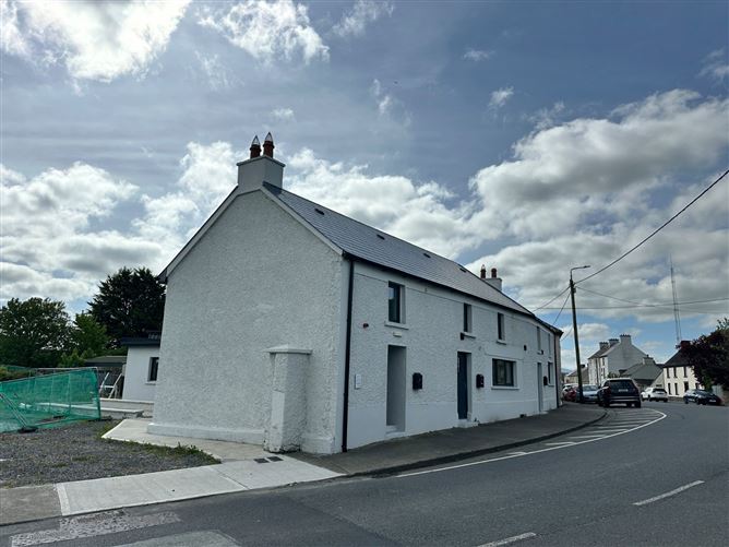 Apartments 1 - 4, 11-12 Barrack Street, Goresbridge, Co. Kilkenny