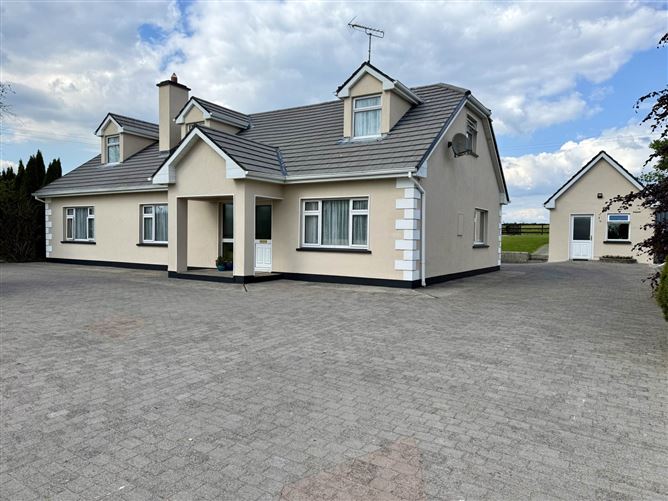 Kilruane, Lisacul, Castlerea, County Roscommon