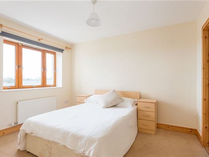 30 Belarmine Square, Stepaside, Dublin 18