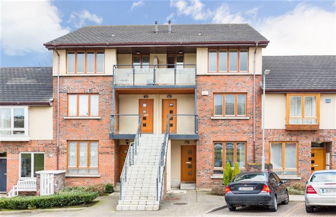 30 Belarmine Square, Stepaside, Dublin 18