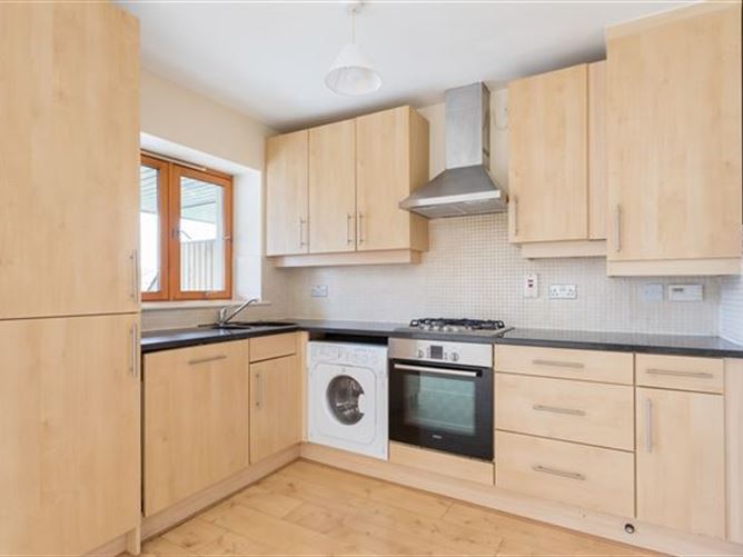 30 Belarmine Square, Stepaside, Dublin 18