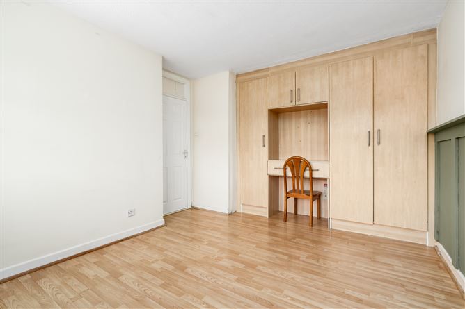 8 Glenfield Avenue, Clondalkin, Dublin 22, D22 C5K6