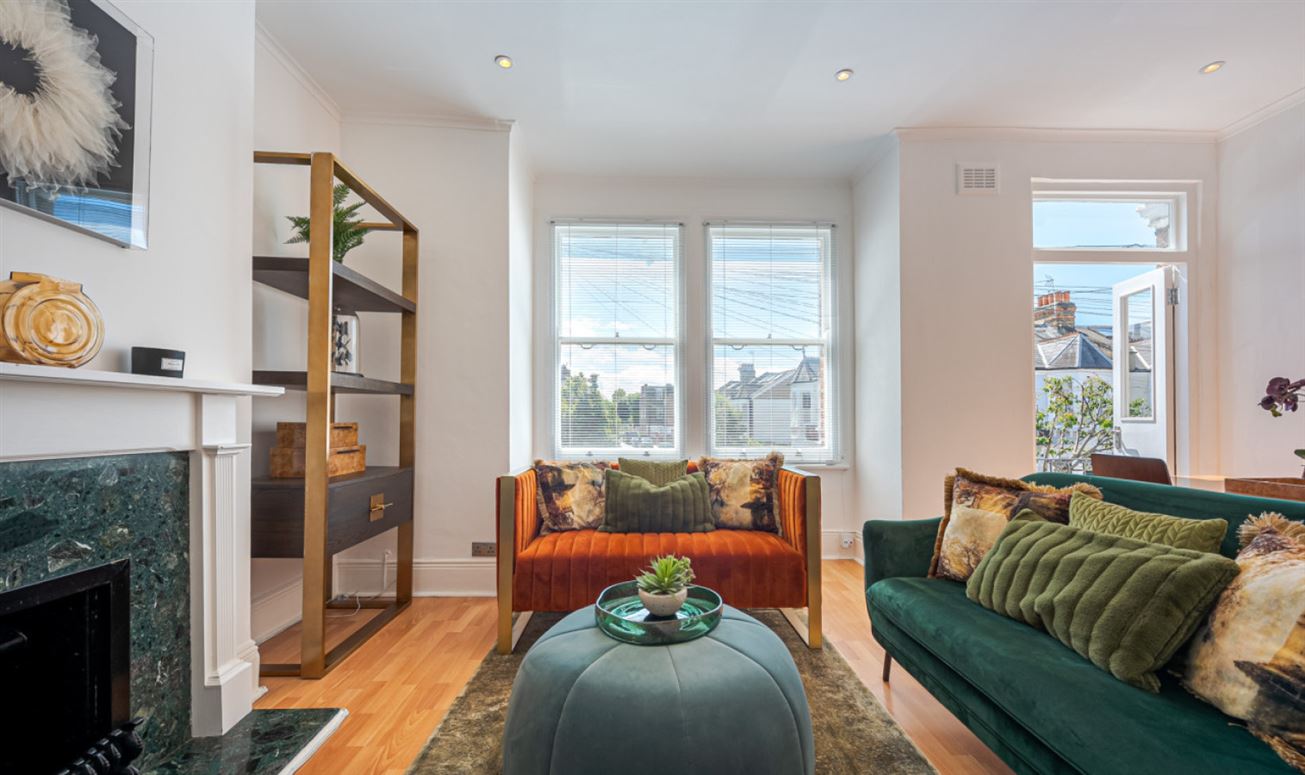 Fulham Treasure,London,Greater London,United Kingdom