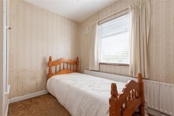 Photo 10 of 17 — 8 Hillsbrook Avenue, Perrystown, Dublin 12