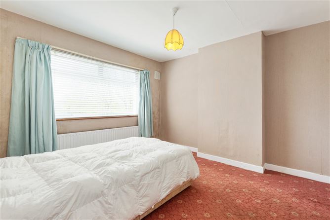 Photo 9 of 17 — 8 Hillsbrook Avenue, Perrystown, Dublin 12