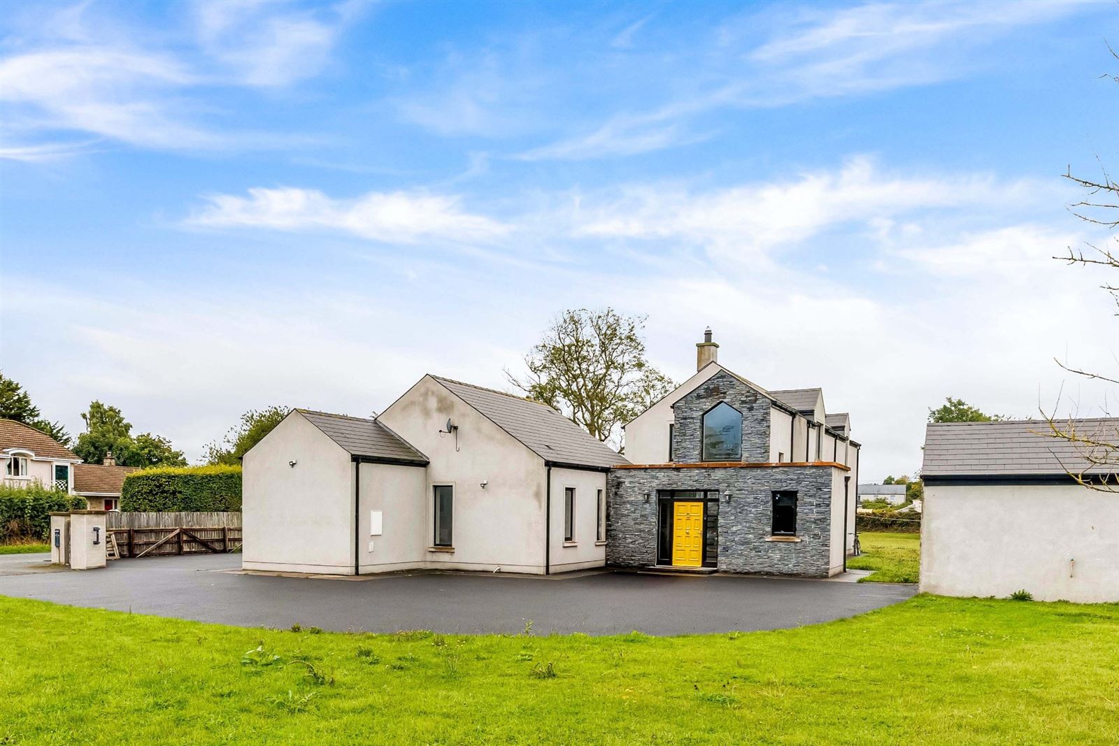 Photo 1 of 51 — Dowsain Ghar, Knockmark, Drumree, Meath