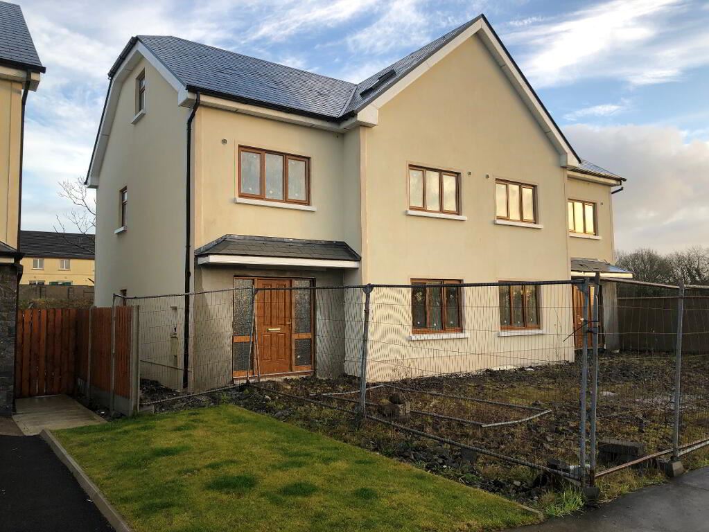 7 The Meadows, Castlerea, Roscommon