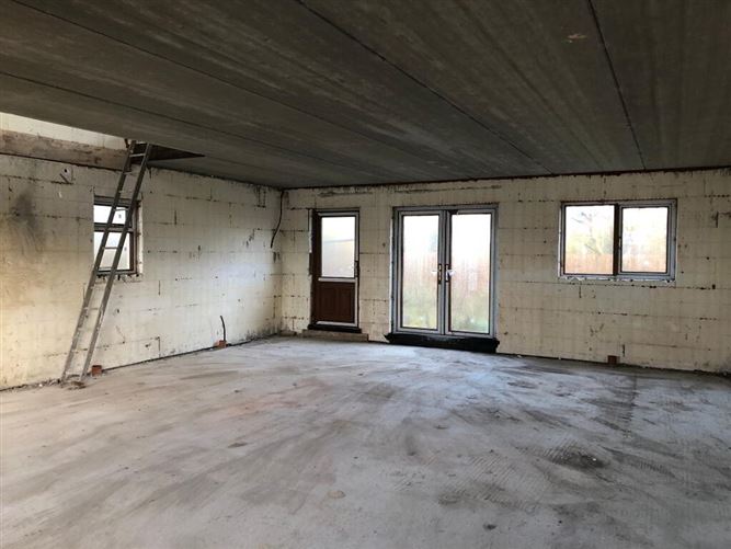 7 The Meadows, Castlerea, Roscommon