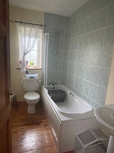 2 Racecourse Heights, Tralee, Kerry