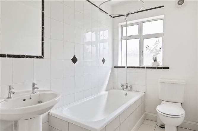 52 Thomastown Road, Glenageary, Co, Dublin