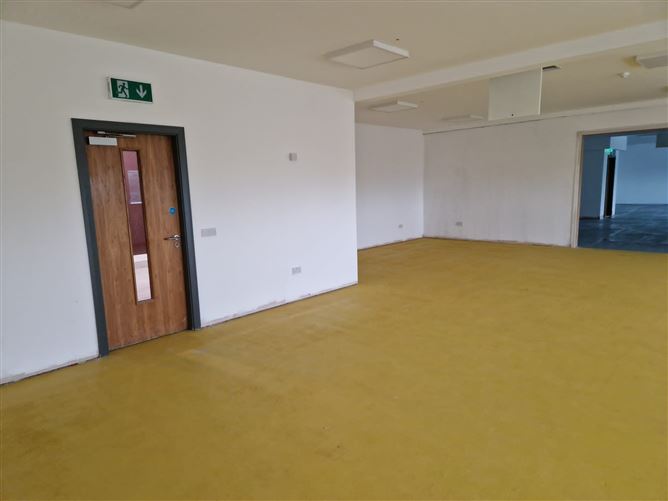 Manor Retail & Leisure Park, Tralee, Kerry