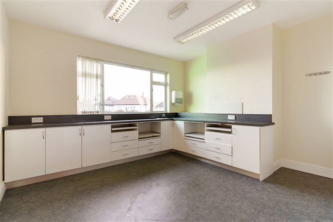 1st & 2nd Floor, 48 Fortfield Park, Dublin 6W, Dublin
