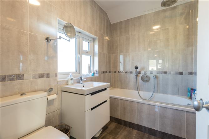 21 Cluainín, Gorey, Co. Wexford