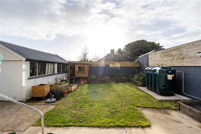 21 Cluainín, Gorey, Co. Wexford