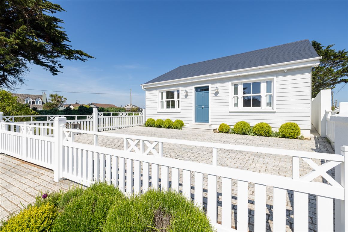 "Blue Haven", Strand Road, Rosslare, Wexford
