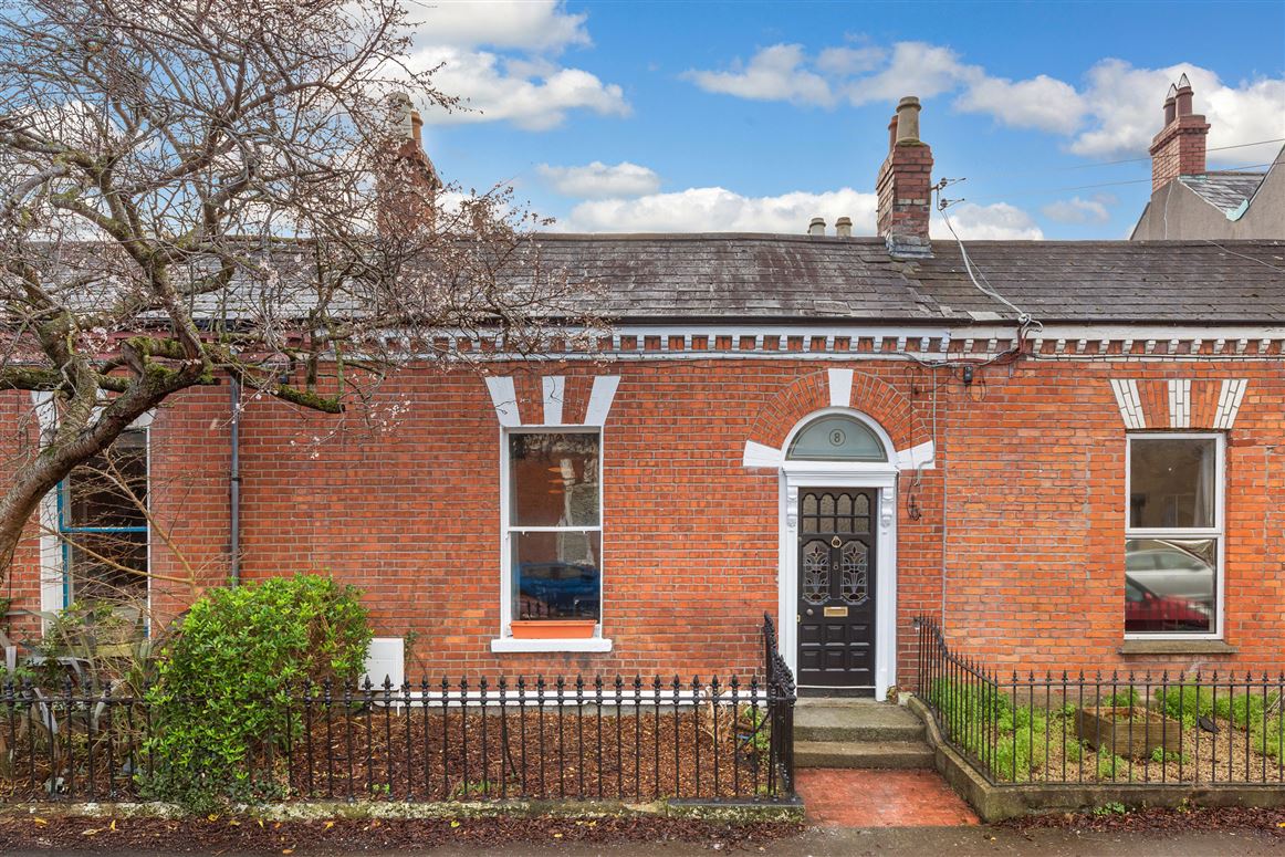 8 Sarsfield Street, Phibsborough, Dublin 7