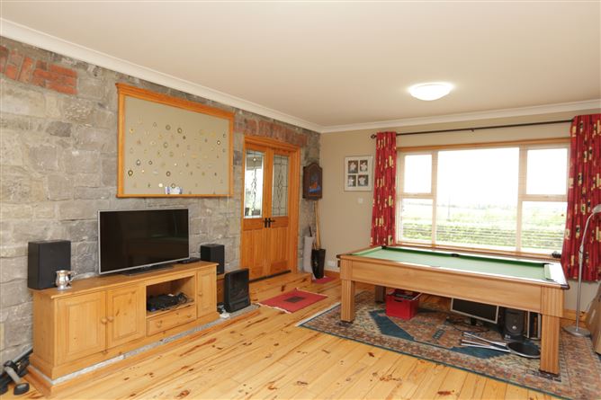 Photo 8 of 41 — Brittas, Grangebellew, Co. Louth