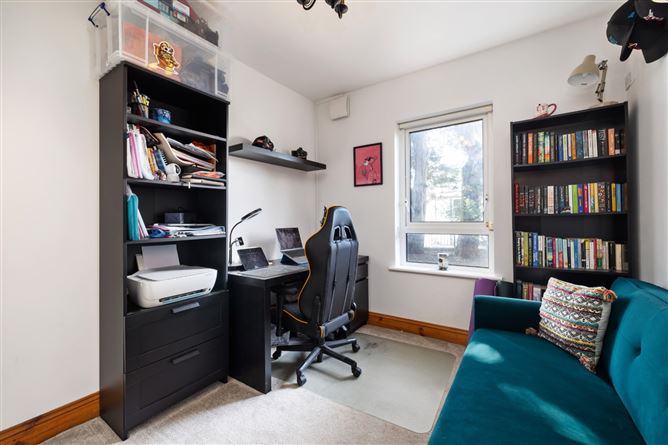 2 Engleberg Court, Dun Laoghaire, Co. Dublin