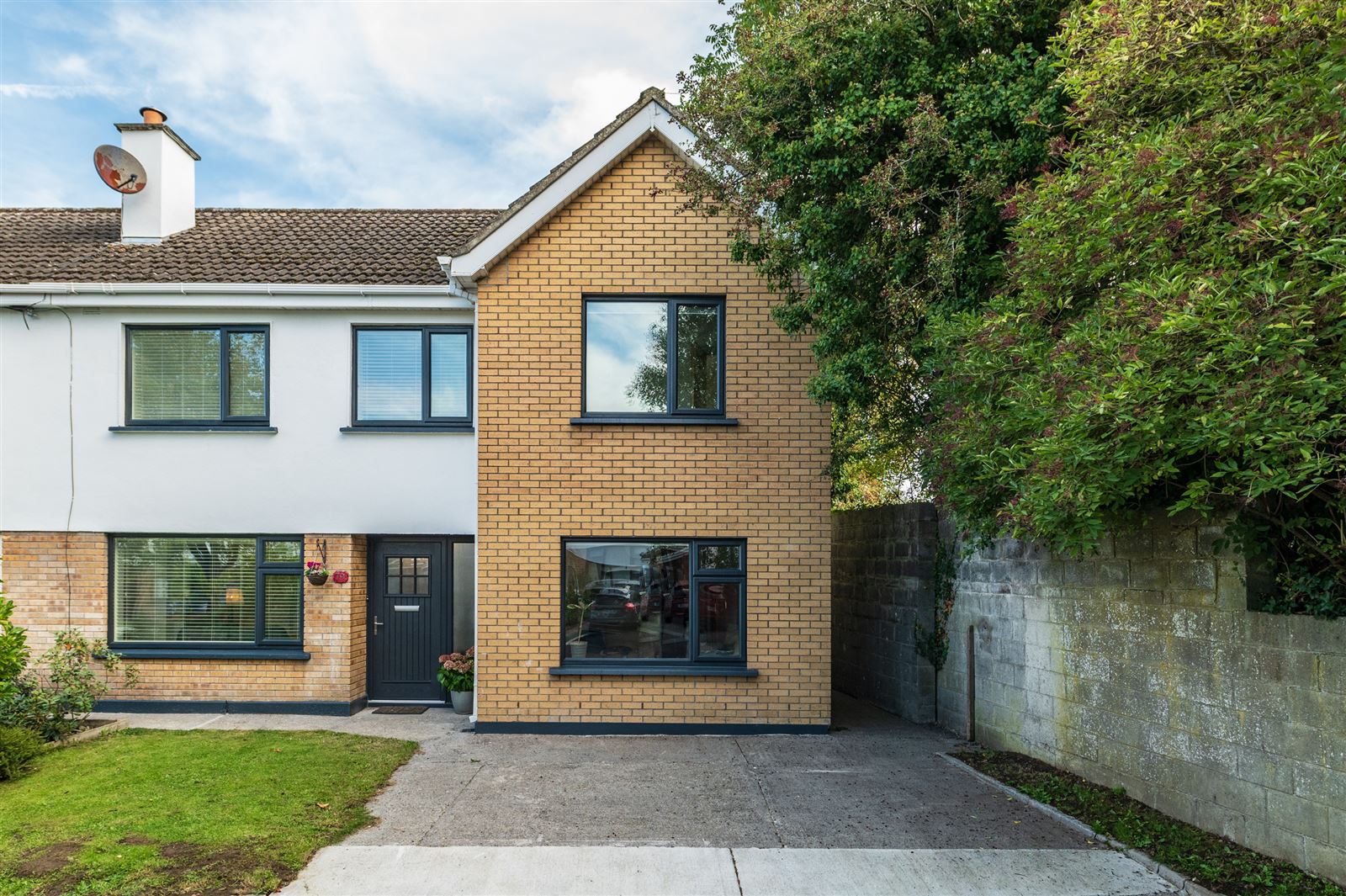 Photo 1 of 17 — 79A Mountain View, Naas, Kildare